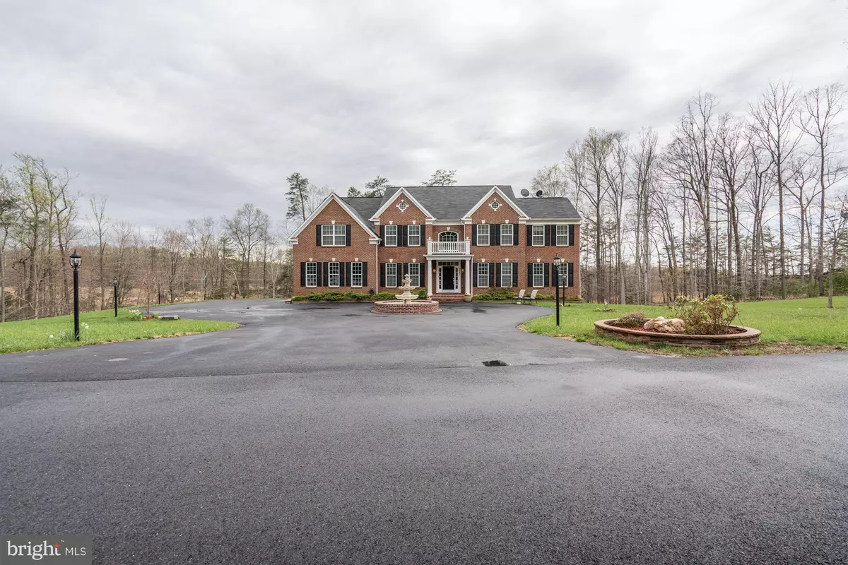 Fairfax Station, VA 22039,9887 OXCREST DR