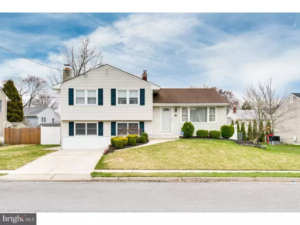 22 WINDING WAY, Hamilton, NJ 08620