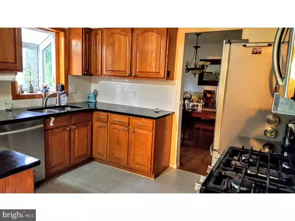 North Brunswick, NJ 08902,895 HOOVER DR