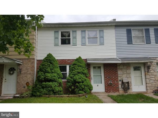 5 N LINDA CT, Richlandtown, PA 18955