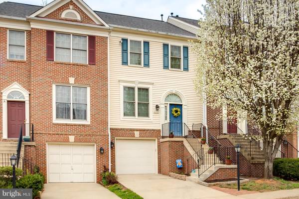 3732 HUNTLEY MEADOWS LN, Alexandria, VA 22306