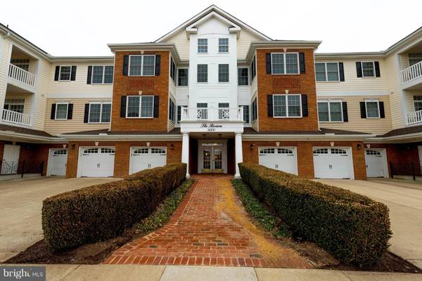 15231 ROYAL CREST DR #102, Haymarket, VA 20169