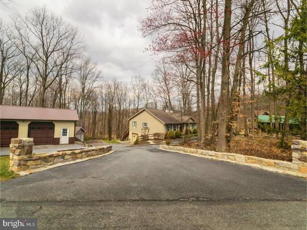 2235 LAUREL RIDGE RD, Narvon, PA 17555