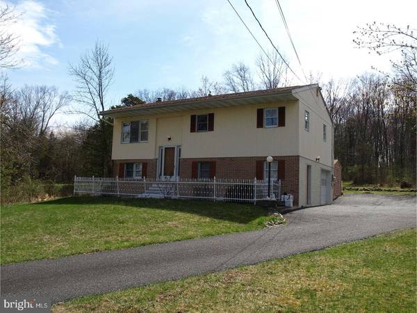 3949 GERYVILLE PIKE, Pennsburg, PA 18073