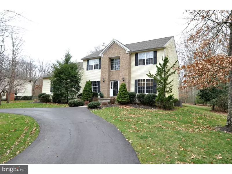 7 SILVER LAKE DR, Shamong, NJ 08088