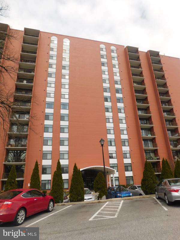 1 SMETON PL #1402, Towson, MD 21204