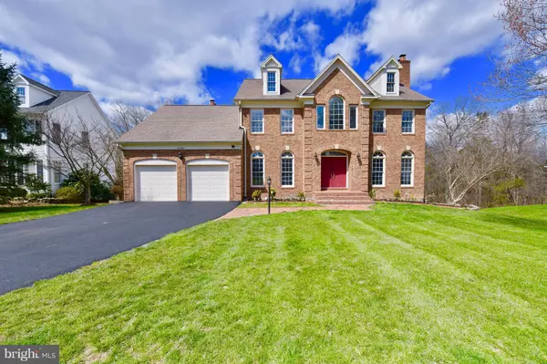 43542 GOLDEN MEADOW CIR, Ashburn, VA 20147