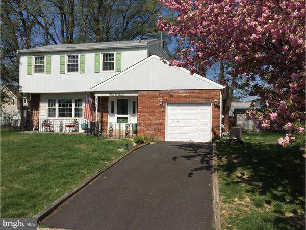 507 FAIRHURST RD, Fairless Hills, PA 19030