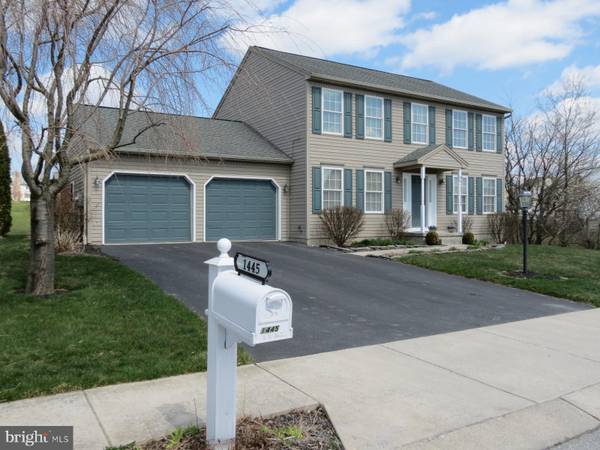 1445 SADDLEBACK RD, York, PA 17408