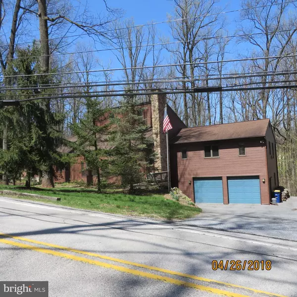 715 FISHING CREEK RD, New Cumberland, PA 17070