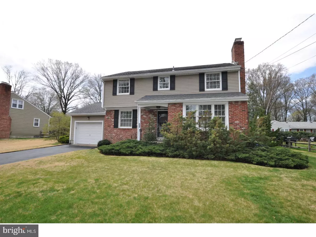 Moorestown, NJ 08057,412 HOOTEN PL