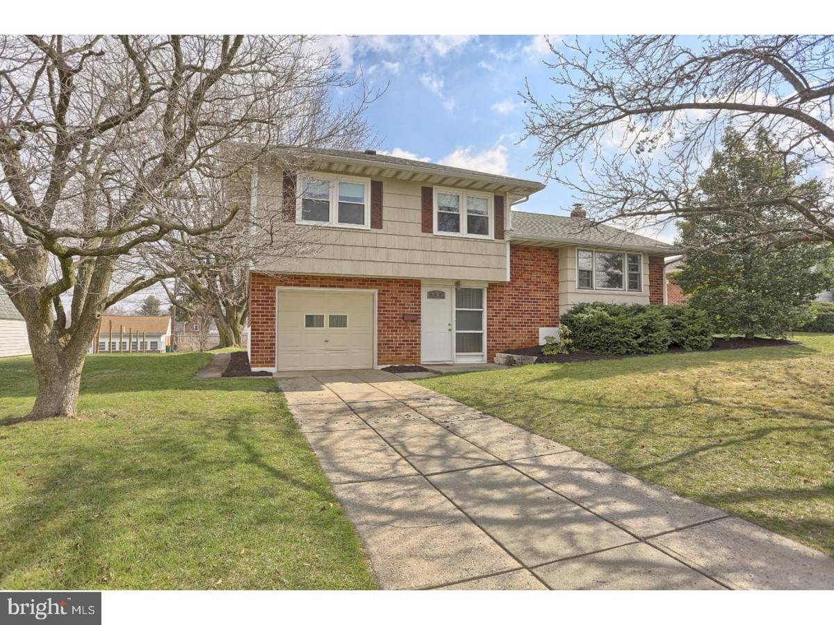 Sinking Spring, PA 19608,2817 SHILLINGTON RD