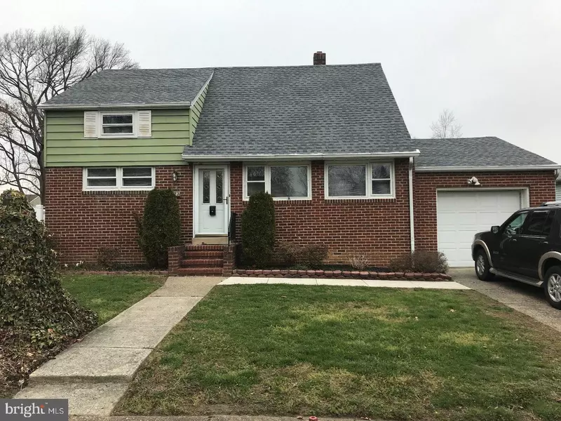 123 THOMAS AVE, Maple Shade, NJ 08052