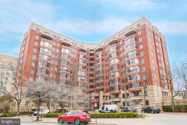 2400 CLARENDON BLVD #309, Arlington, VA 22201