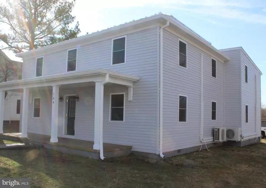 104 MAIN ST, Remington, VA 22734