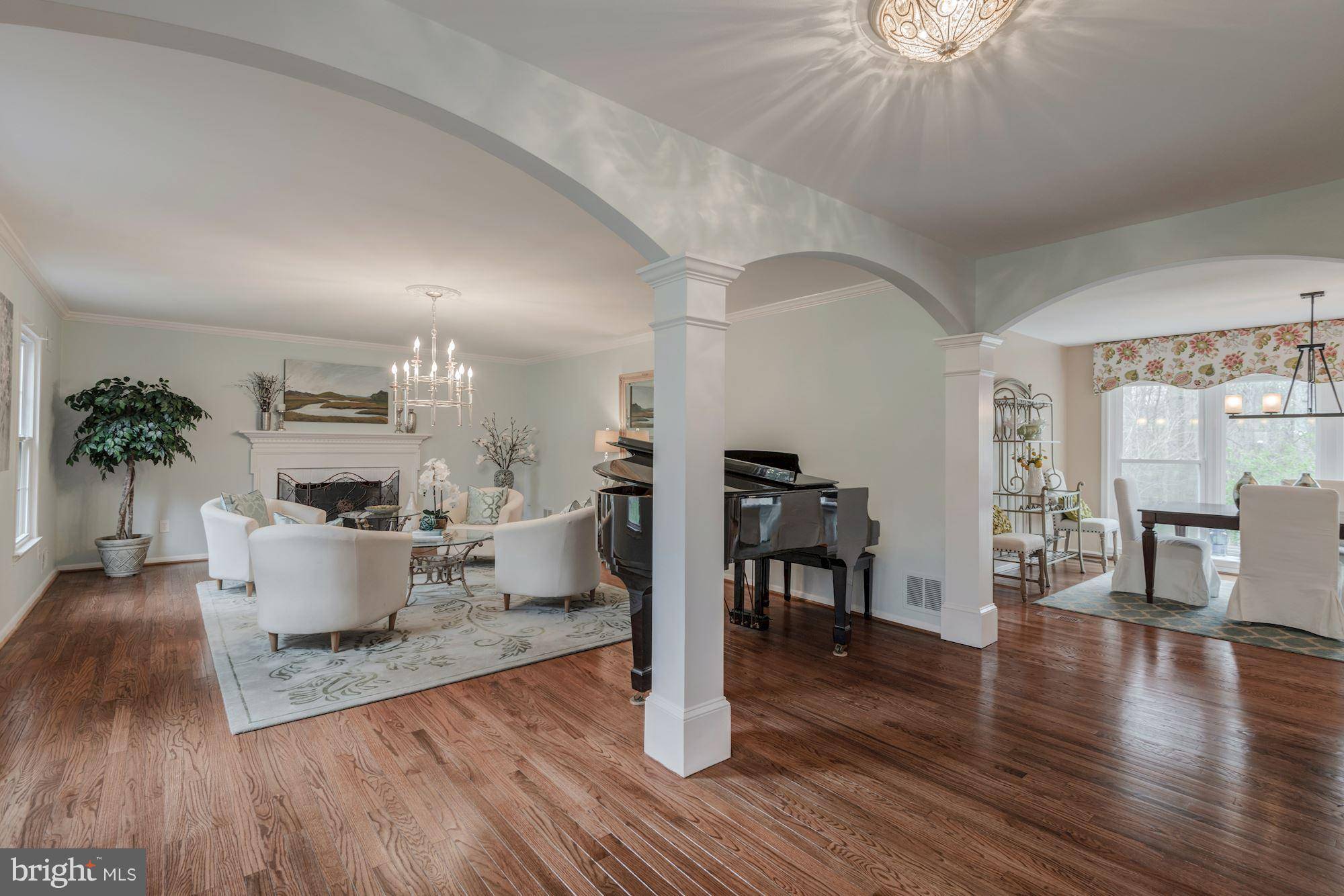 Fairfax, VA 22031,8930 GLENBROOK RD