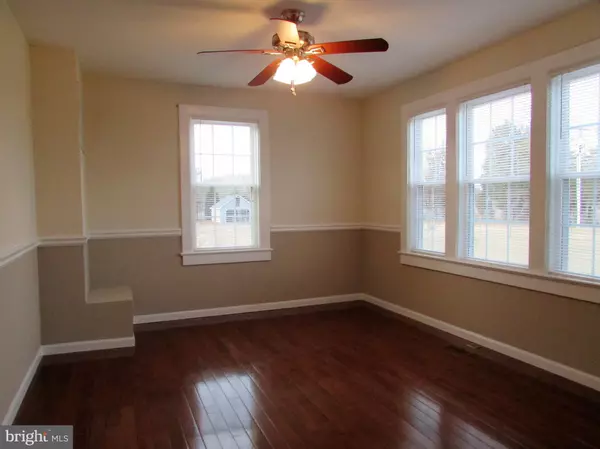 Spotsylvania, VA 22553,10004 PLANK RD