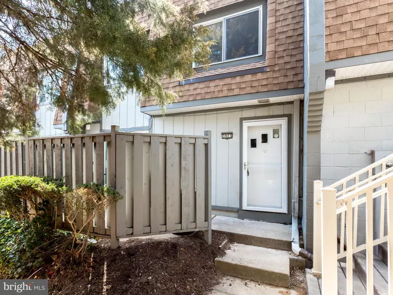 3923 SONORA PL #D, Alexandria, VA 22309