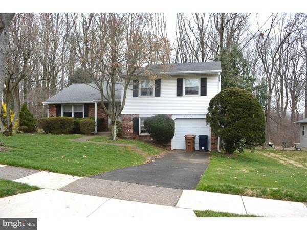 1700 PATRICIA AVE, Willow Grove, PA 19090