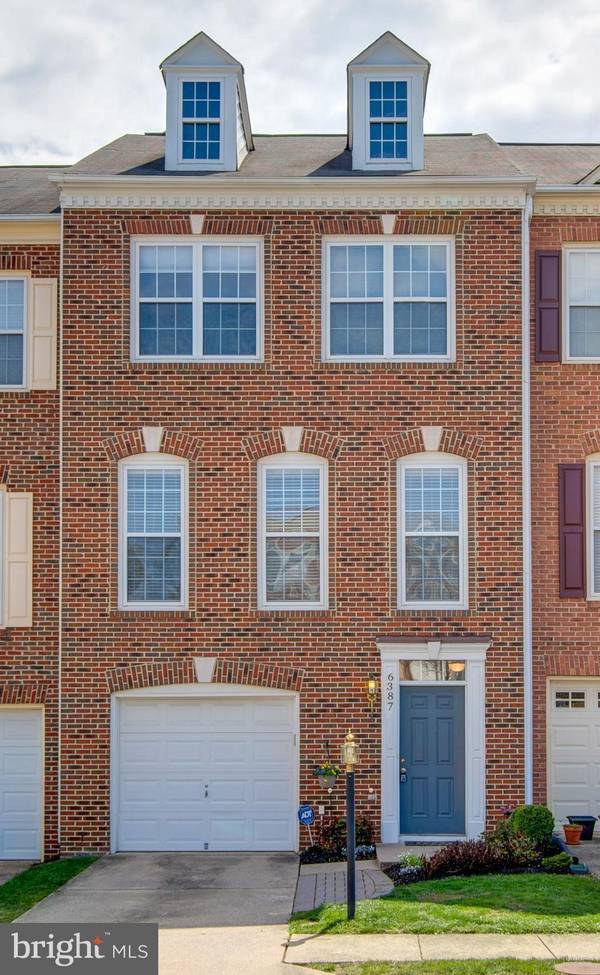 6387 HAWK VIEW LN, Alexandria, VA 22312