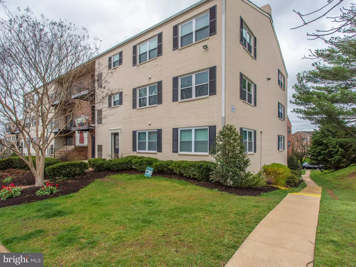 Alexandria, VA 22312,432 ARMISTEAD ST #103