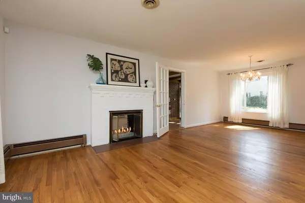 Cheverly, MD 20785,2501 LAKE AVE