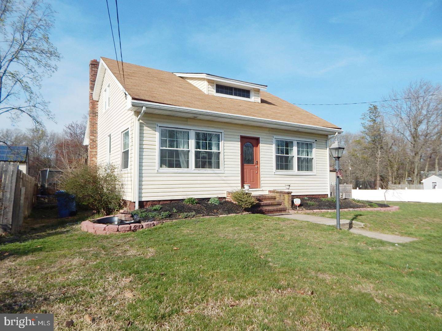 10 W 6TH AVE, Cherry Hill, NJ 08003