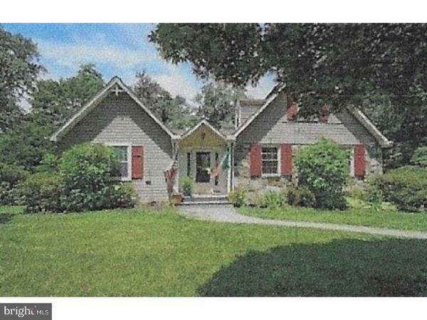 2562 VALLEY VIEW DR, Huntingdon Valley, PA 19006