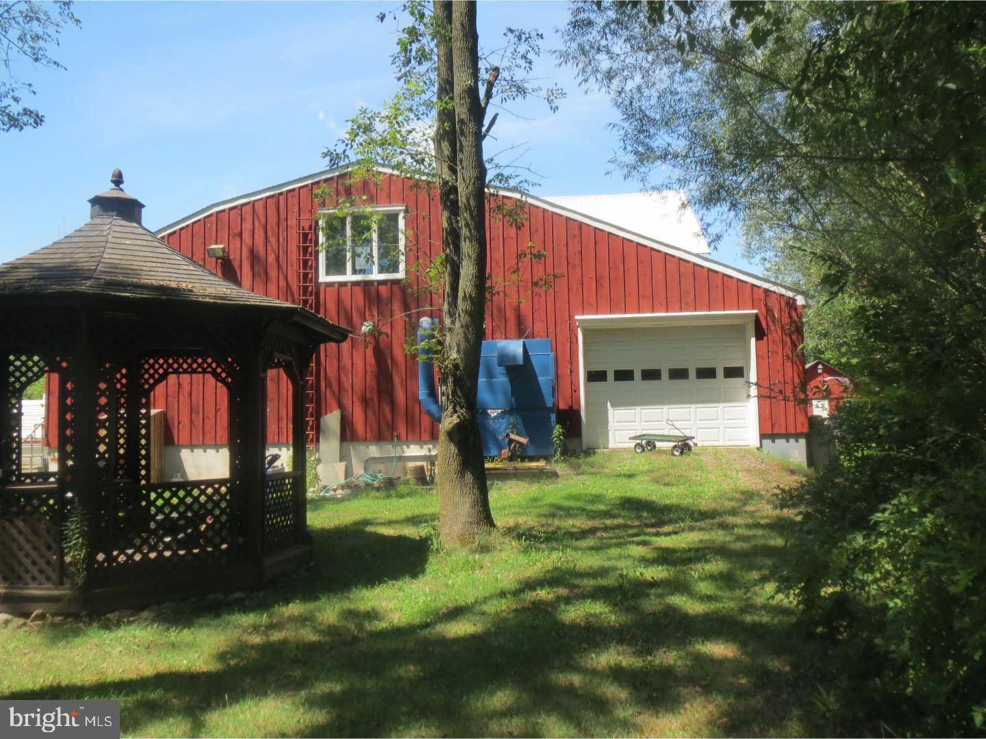 Palm, PA 18070,1006 PALM HILL RD