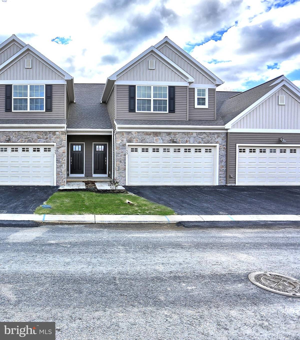 Mechanicsburg, PA 17055,1753 SHADY LN