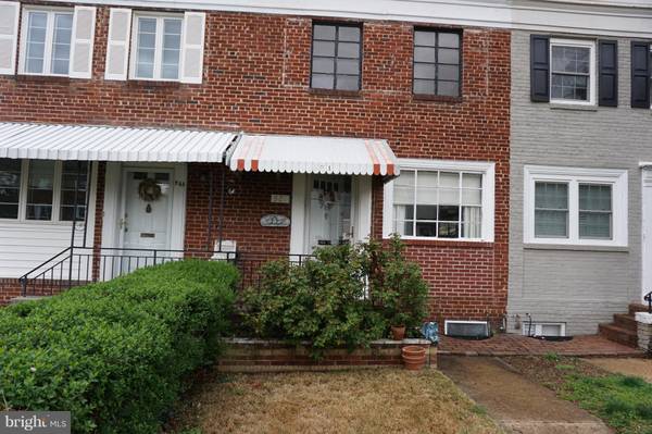 521 FAYETTE ST, Alexandria, VA 22314