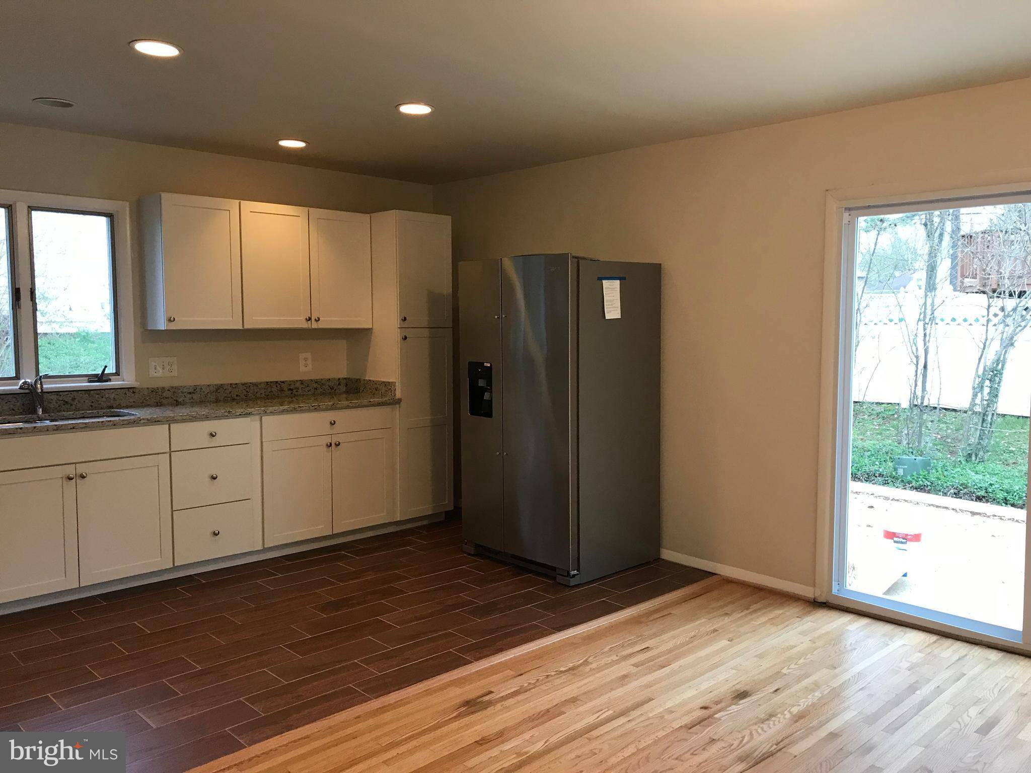 Chantilly, VA 20151,13806 FULMER DR