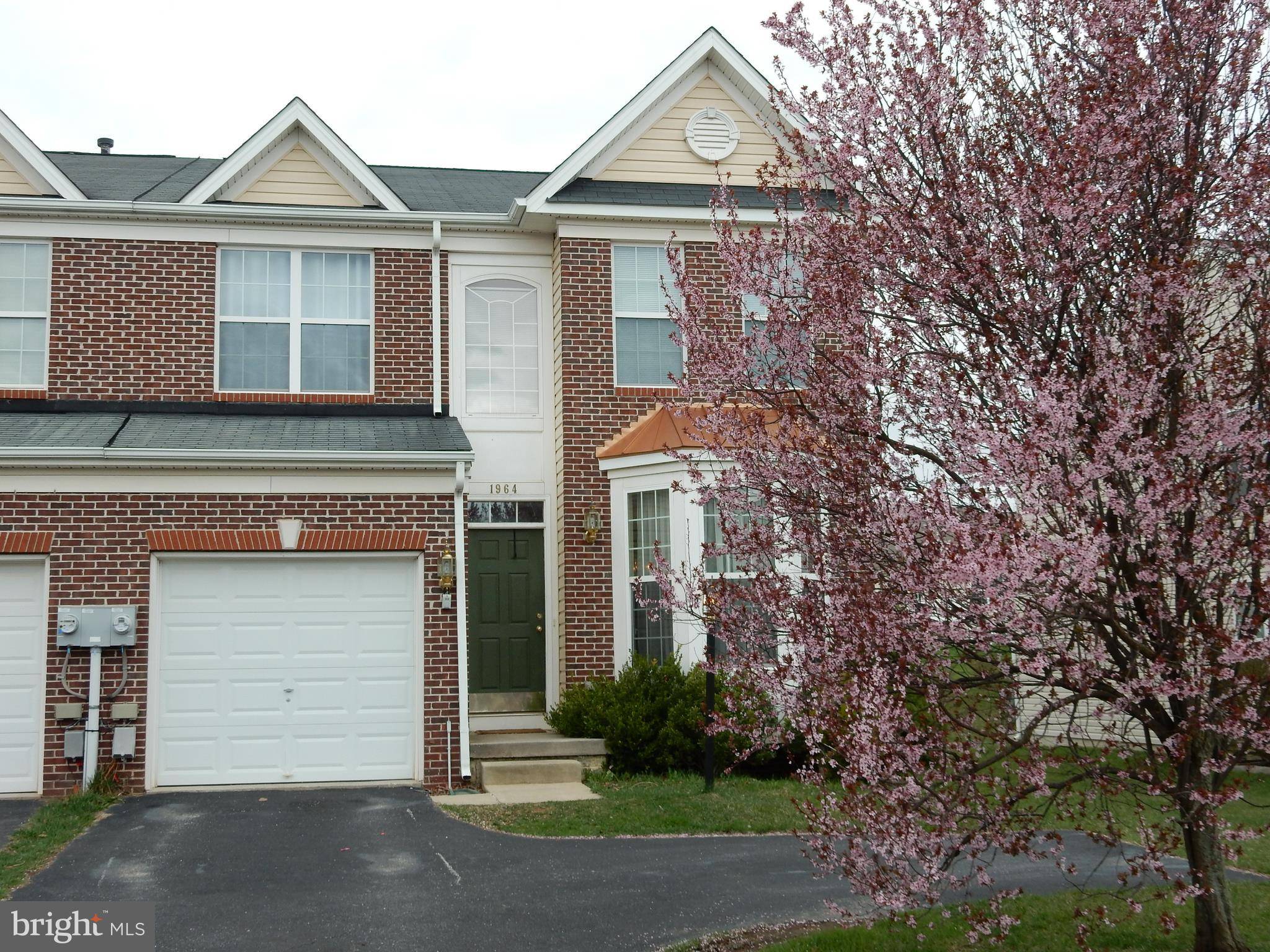 York, PA 17408,1964 PATRIOT ST