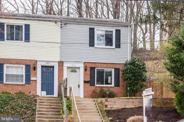 5867 BLAINE DR, Alexandria, VA 22303