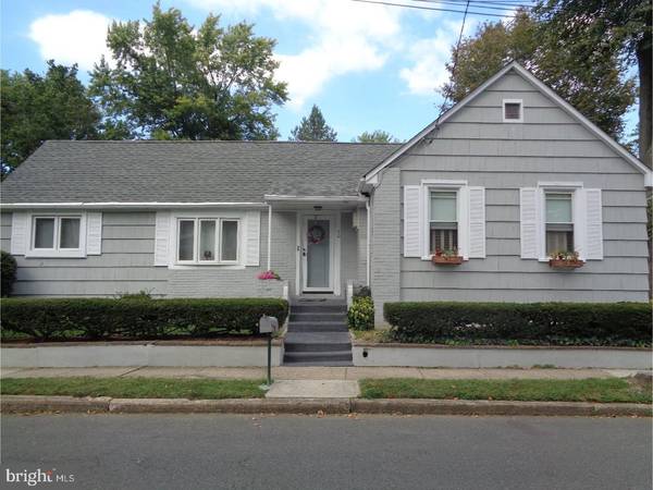 70 CRESCENT AVE, Ewing, NJ 08638