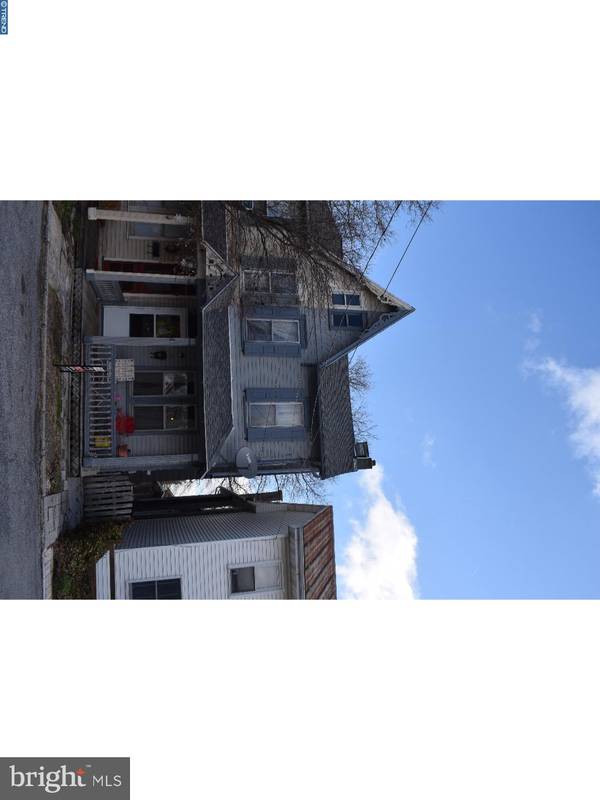 17 MAIN ST, Womelsdorf, PA 19567