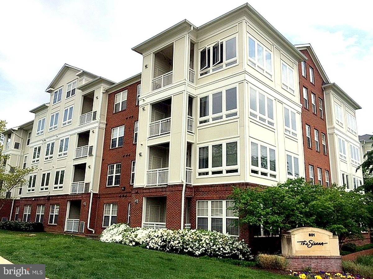 Arlington, VA 22204,801 GREENBRIER ST #103