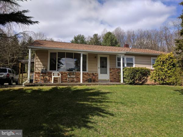 10039 VALLEY VIEW RD, Huntingdon, PA 16652