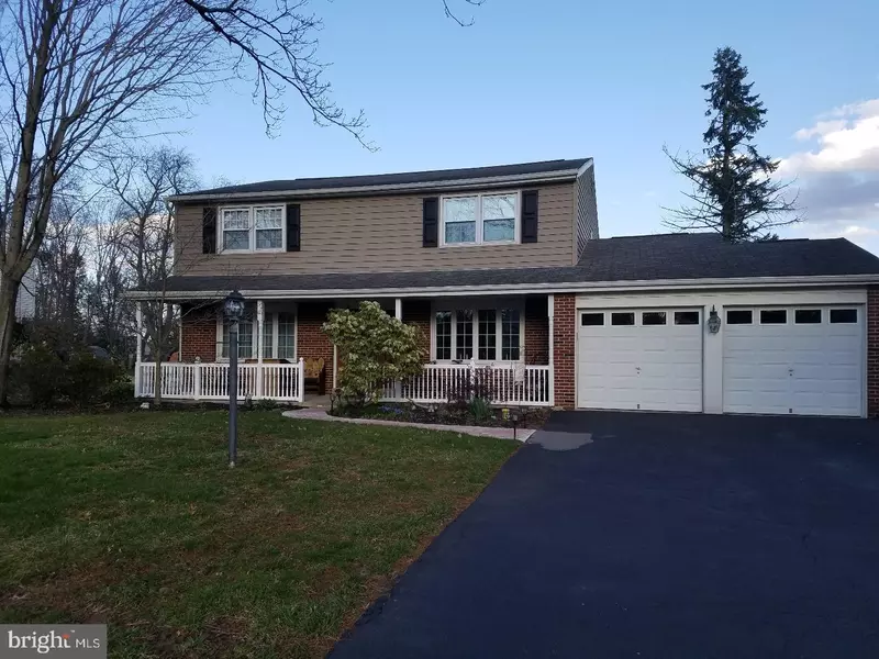 72 WINDMILL DR, Southampton, PA 18966