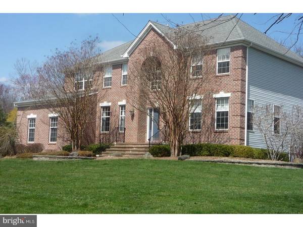 17 CLEARWATER DR, Allentown, NJ 08501