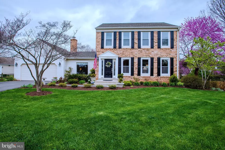 3605 GREAT LAUREL LN, Fairfax, VA 22033