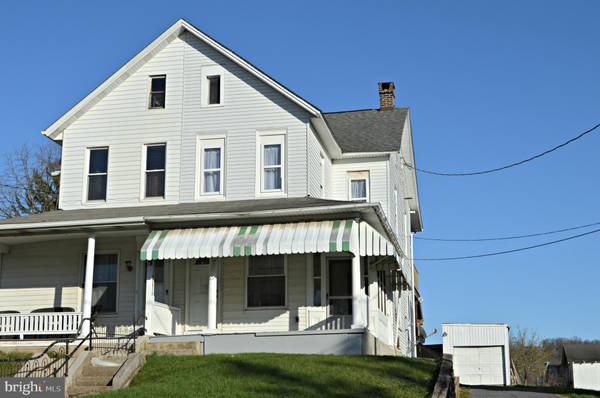 85 N REAMSTOWN RD, Stevens, PA 17578