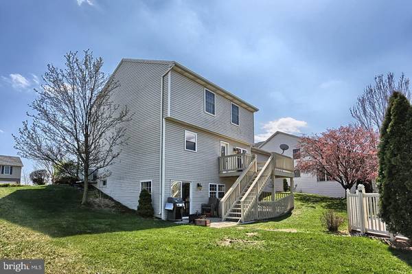 Harrisburg, PA 17110,1812 PEBBLE CT