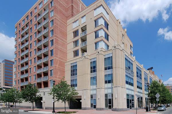 1020 HIGHLAND ST N #525, Arlington, VA 22201