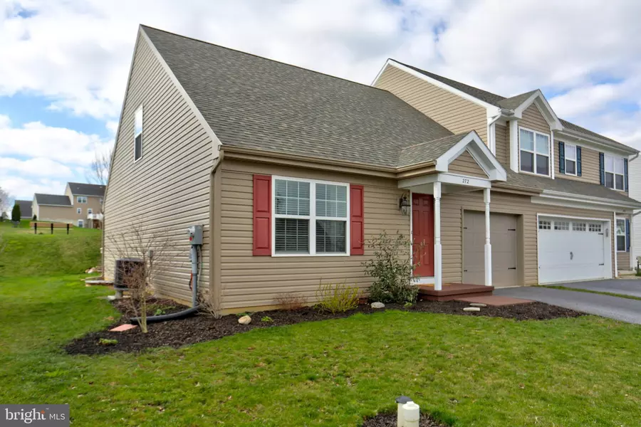 272 STEEPBANK RD, Lancaster, PA 17602