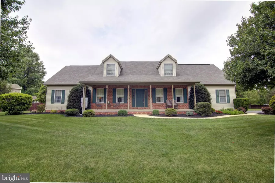 426 E ELMWOOD AVE, Mechanicsburg, PA 17055