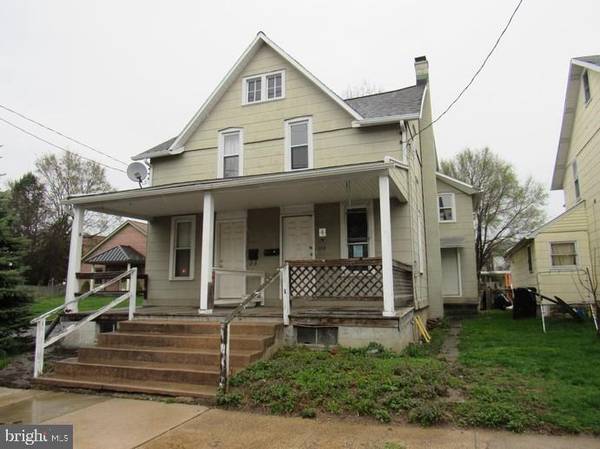 105 S POPLAR ST, Elizabethtown, PA 17022