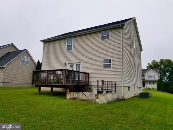 Martinsburg, WV 25401,105 TITAN PL