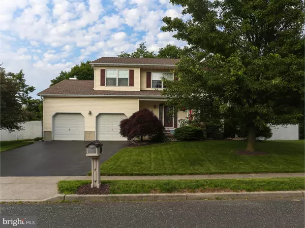 21 PONDVIEW DR, Allentown, NJ 08501