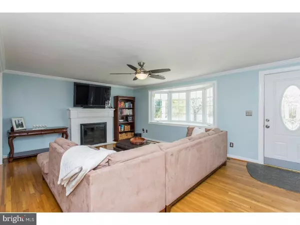 Conshohocken, PA 19428,47 E RIDGE PIKE